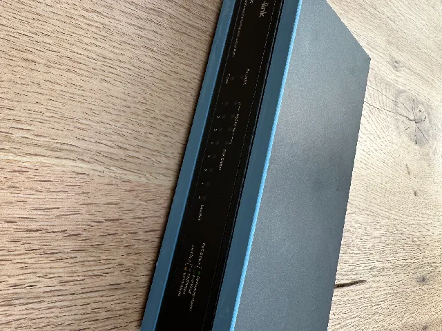 TP-Link TL-SG1008P 3U Rackmount Adapter for 10-inch Network Cabinets