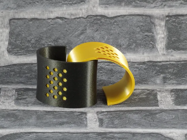 Hexagonal Customizable Bracelet (Customize filling)
