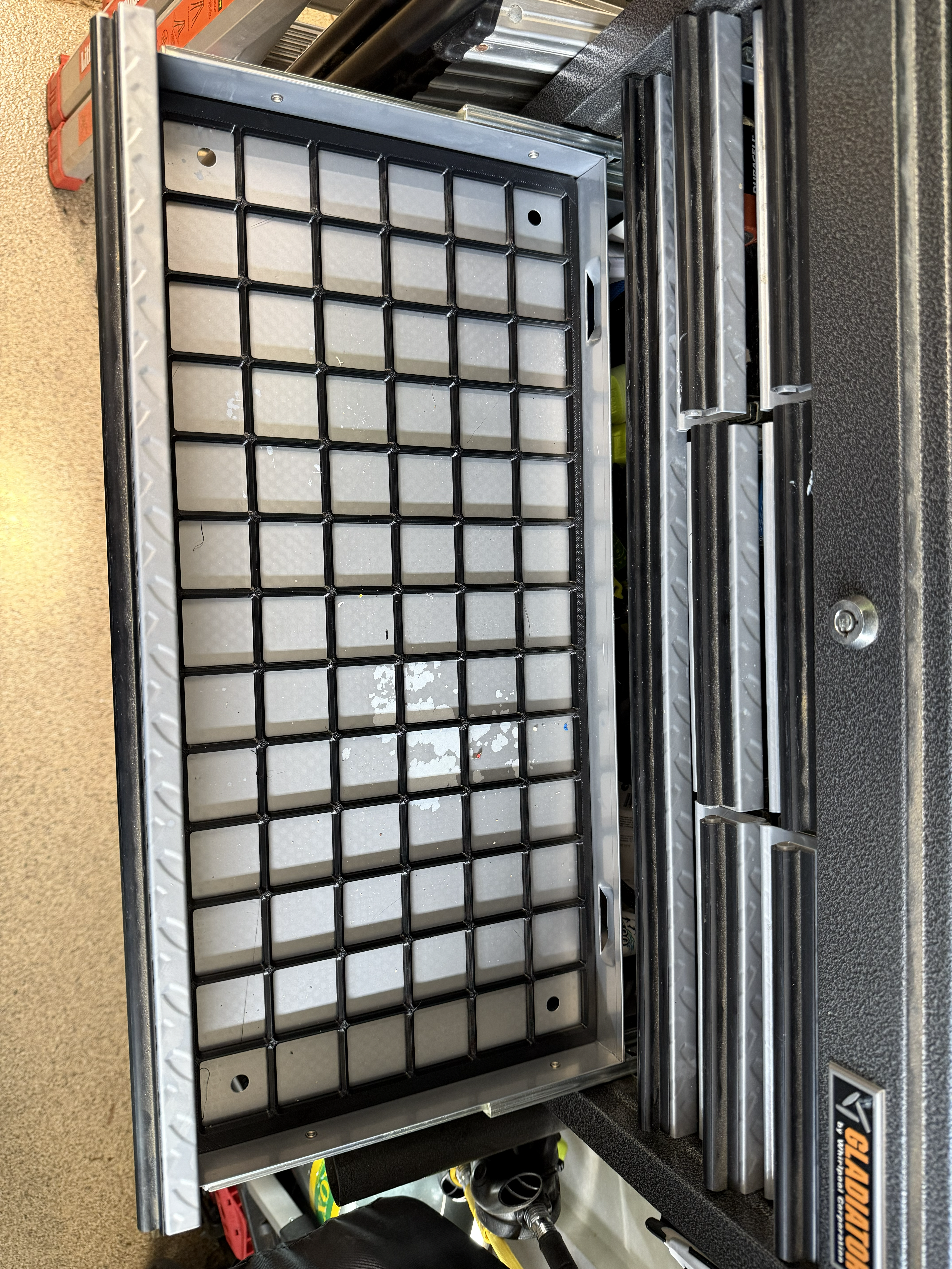 Gridfinity Tray for Gladiator GarageWorks toolchest — thumbnail 2
