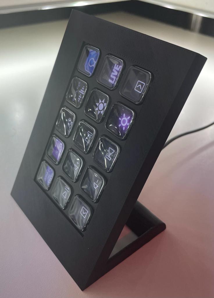 Stream Deck (V1) Vertikal Stand (Roland 60th Anniversary Edition)