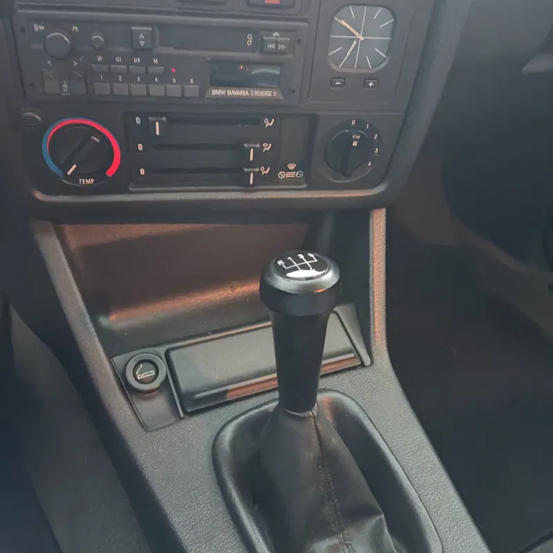 Bmw e30 online gear knob