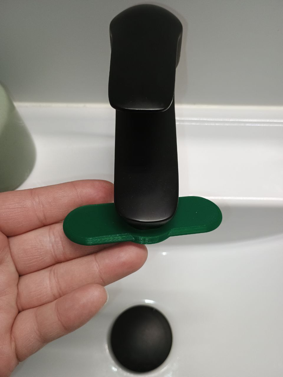 Bathroom tap wrench