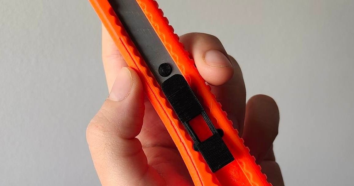 Paper Cutter Knife with locking system Easy to print by Maxis_3D