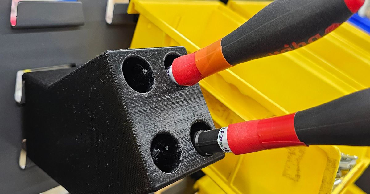 4 Slot precision screwdriver holder for metal racks. by OleSalty Download free STL model