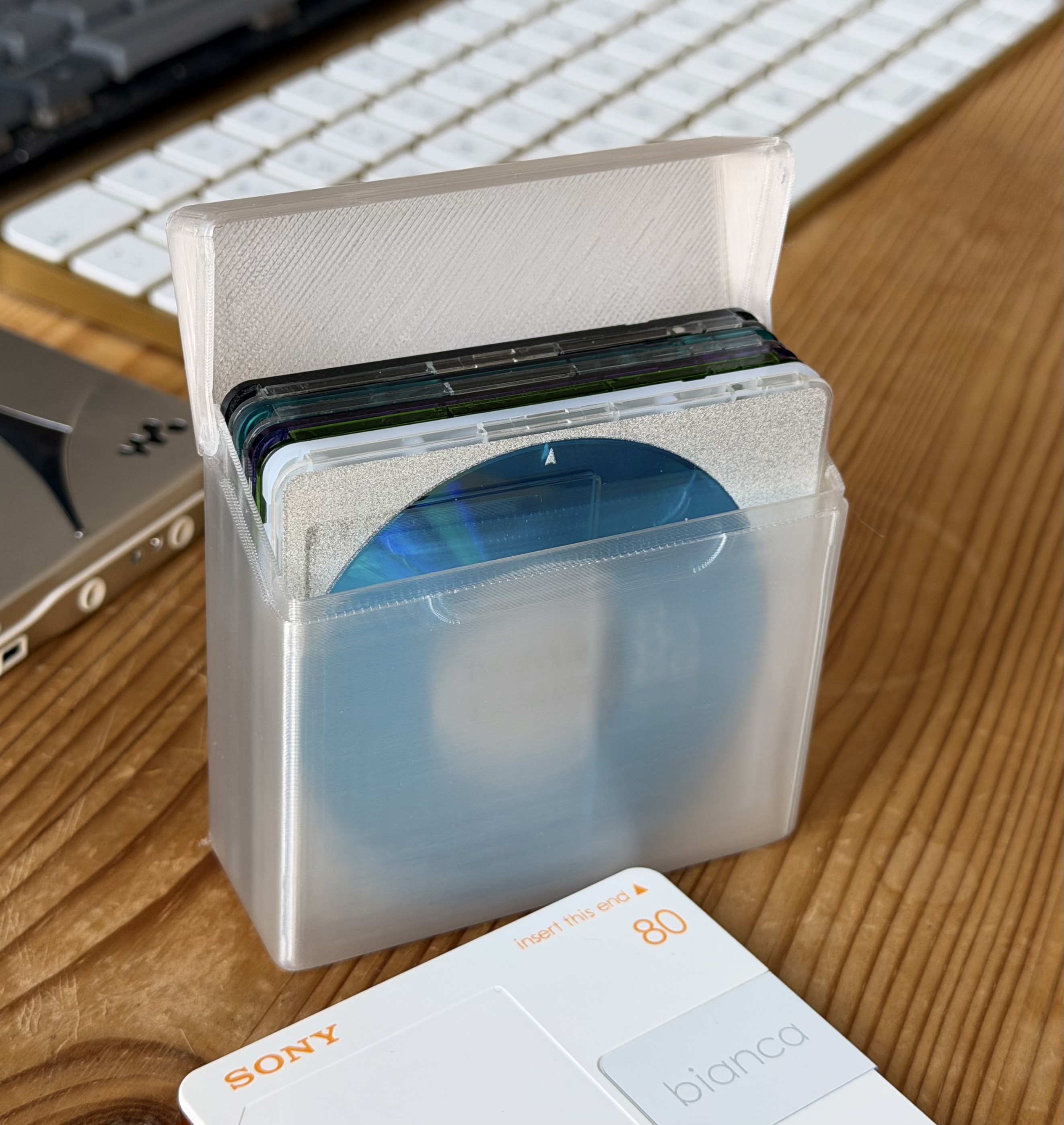 Minidisc carrying case with flip cover (5 discs)