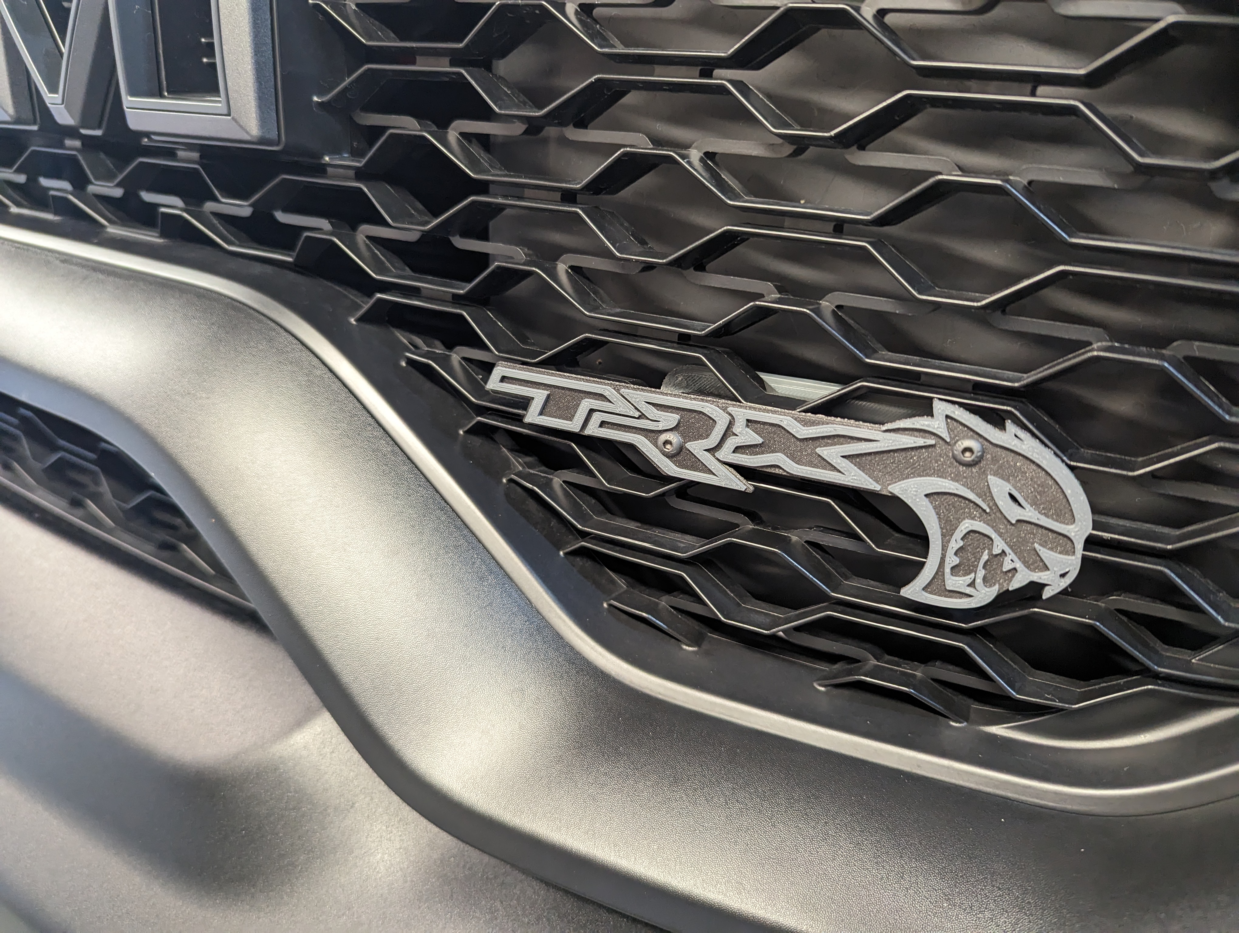 TRX Hellcat Emblem