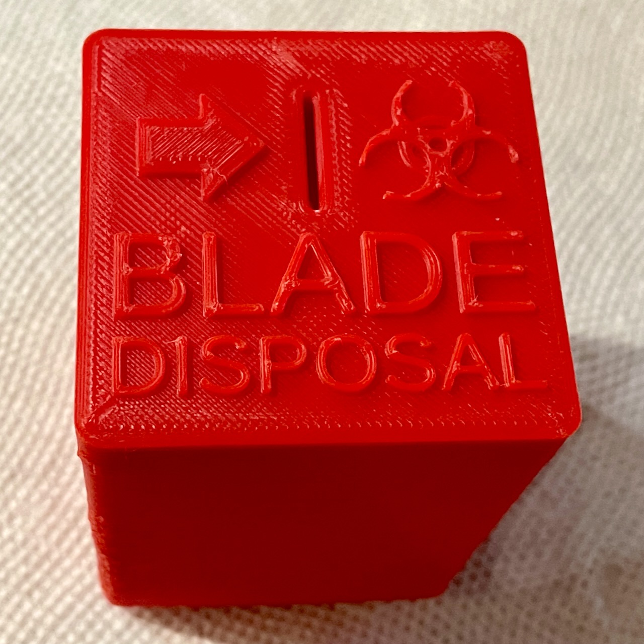 ALCH] sharps / blade disposal box by Erik van de Pol, Download free STL  model