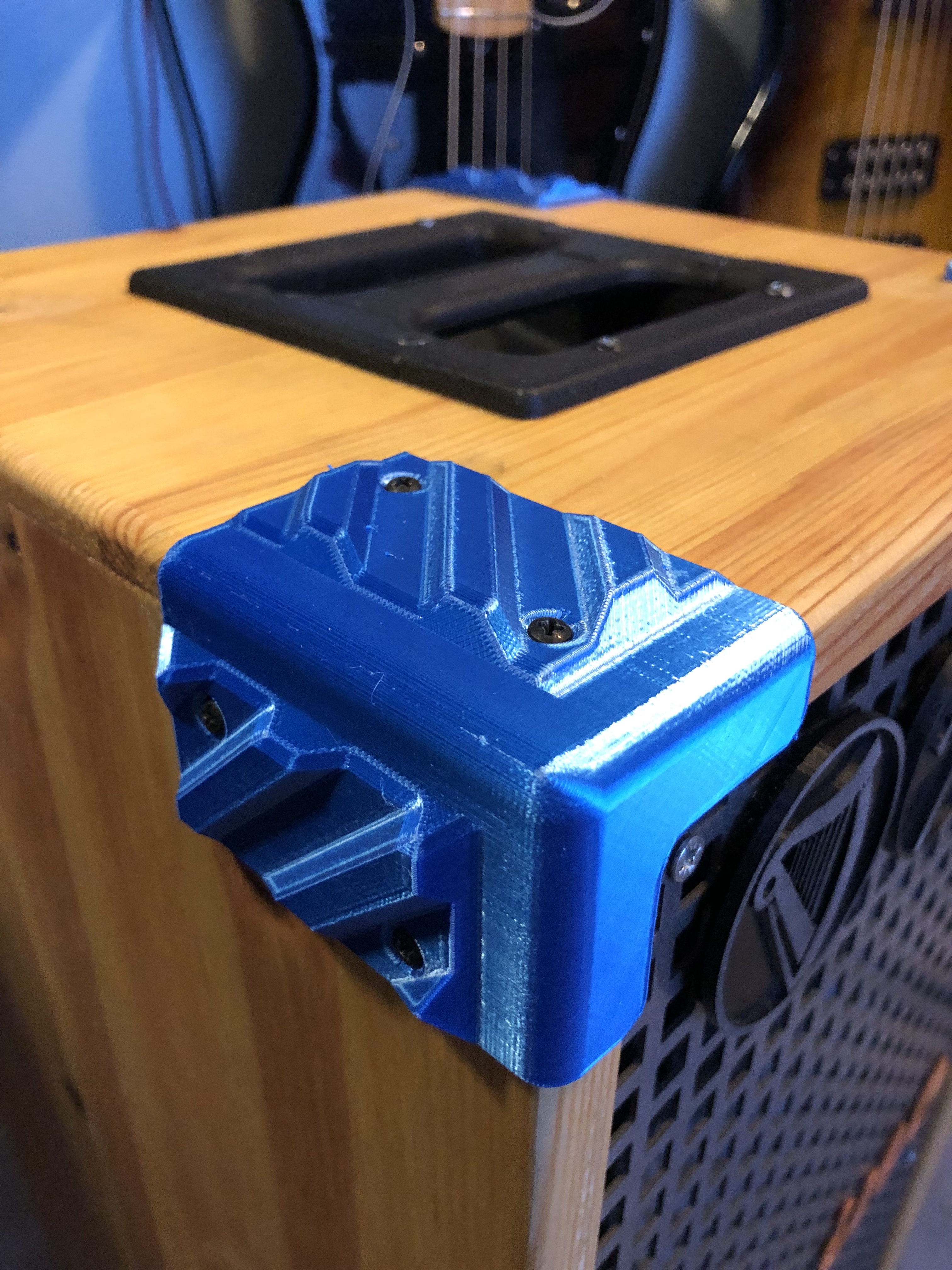 Cabitet corner — thumbnail 3