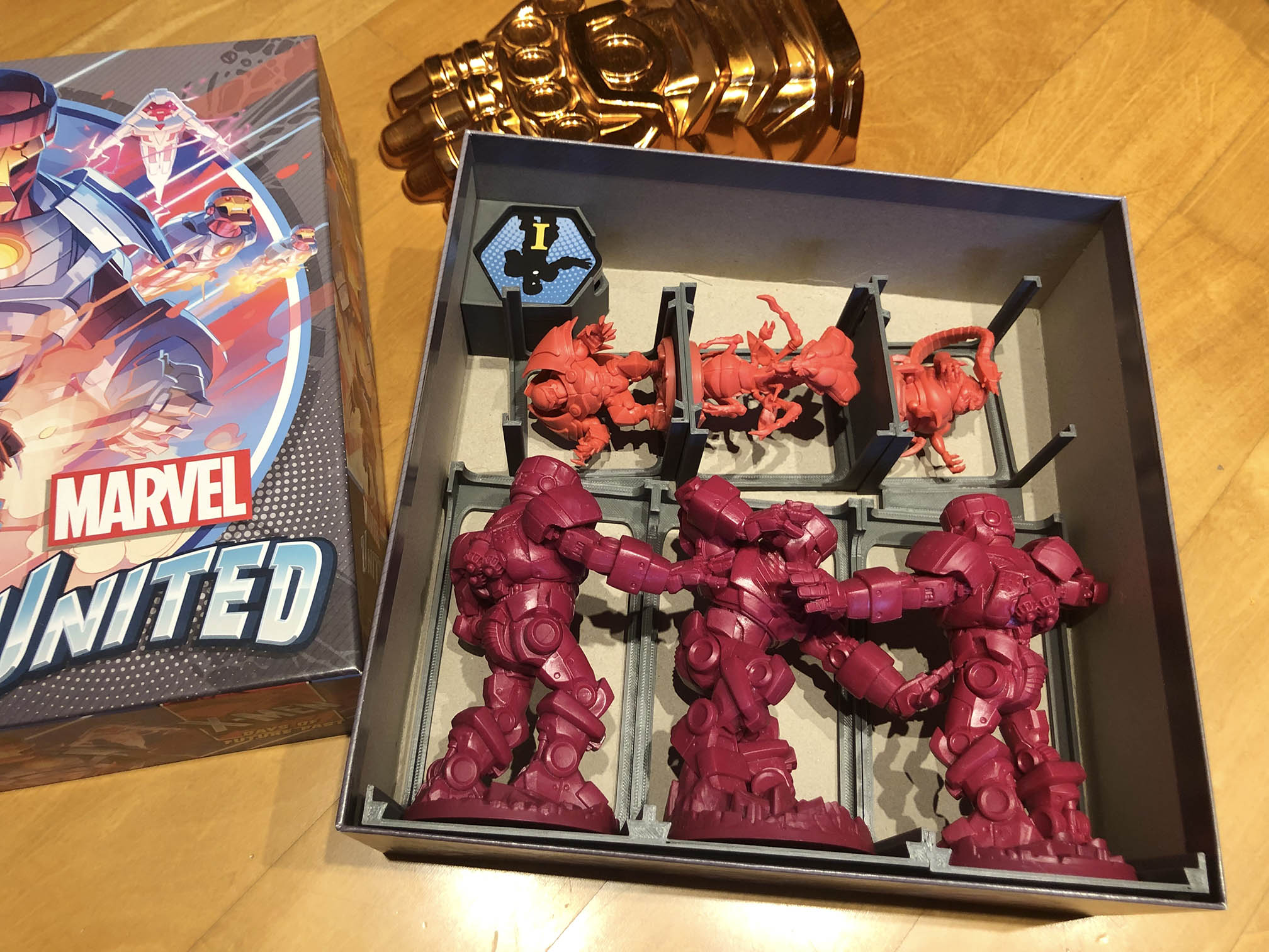 Marvel United (Season 1 & 2) - Sentinels and Infinity Gauntlet in one box