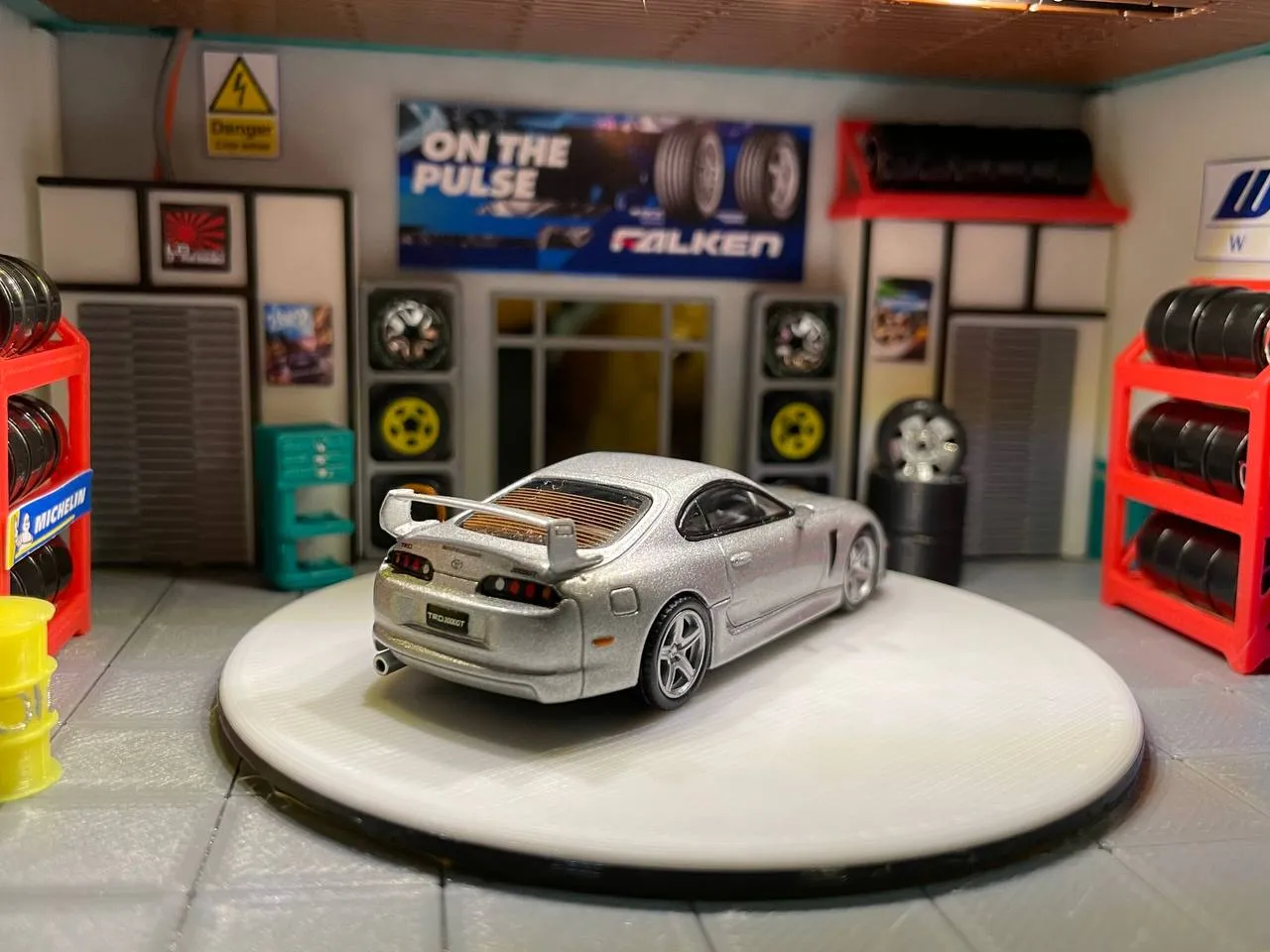 Need for Speed Underground 2 Garage Turntable by GigaPenguin, Download  free STL model