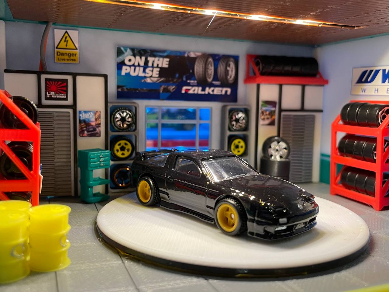 Need For Speed Underground 2 Garage Turntable By Gigapenguin 