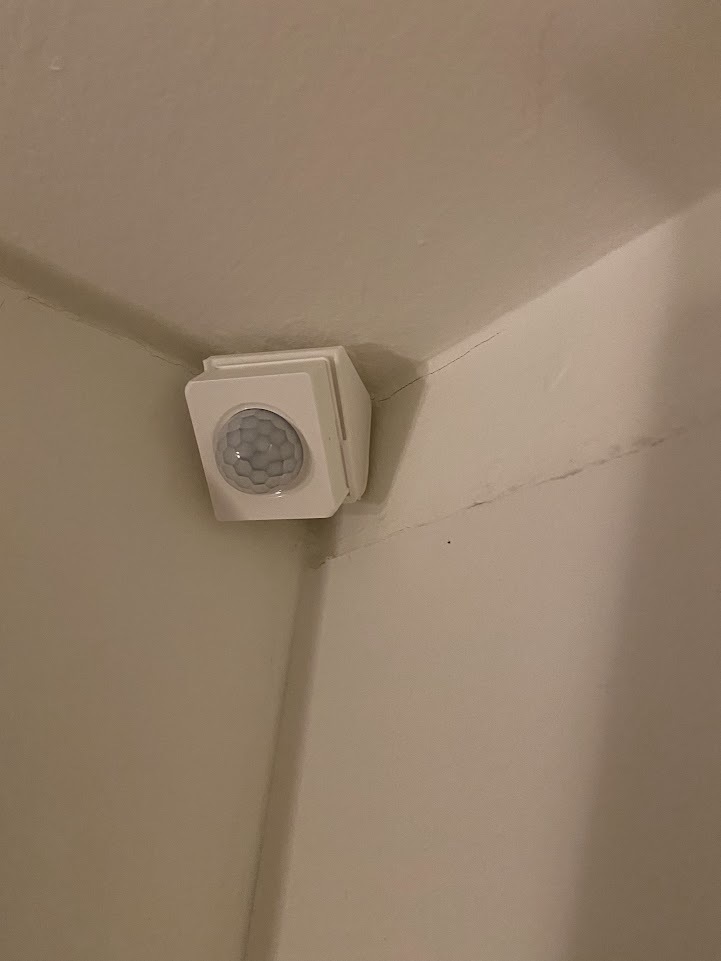 Sonoff SNZB-03 Corner Mount