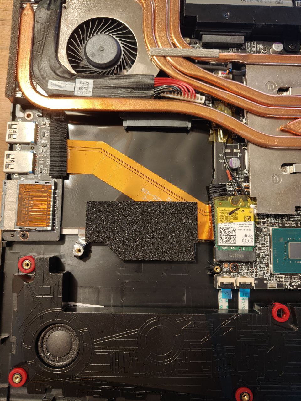 MSI Leopard HDD Bracket — miniatura 2