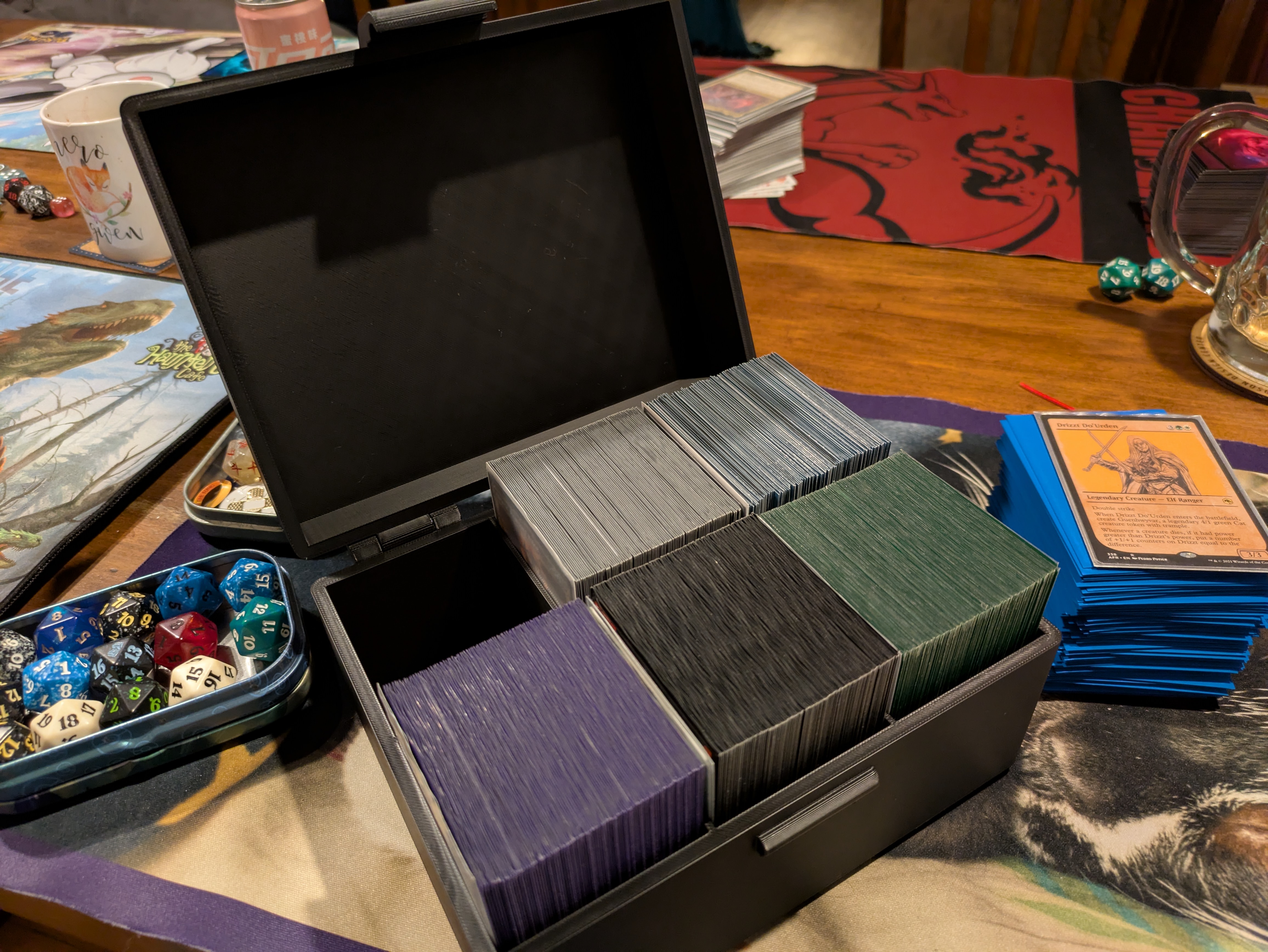 Magic the Gathering Deckbox 6x EDH/Commander Decks