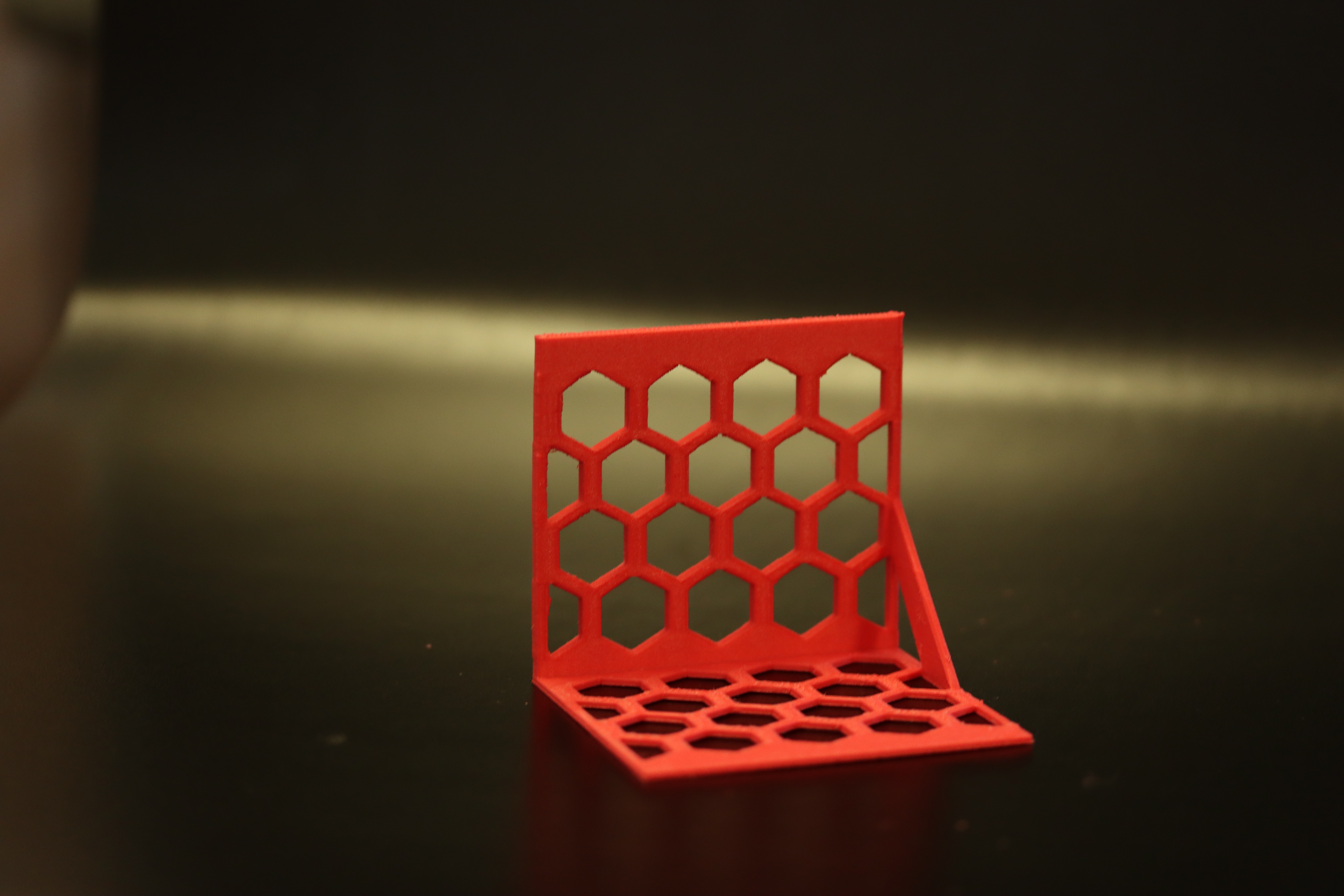 Minimalistic bookstand — thumbnail 6