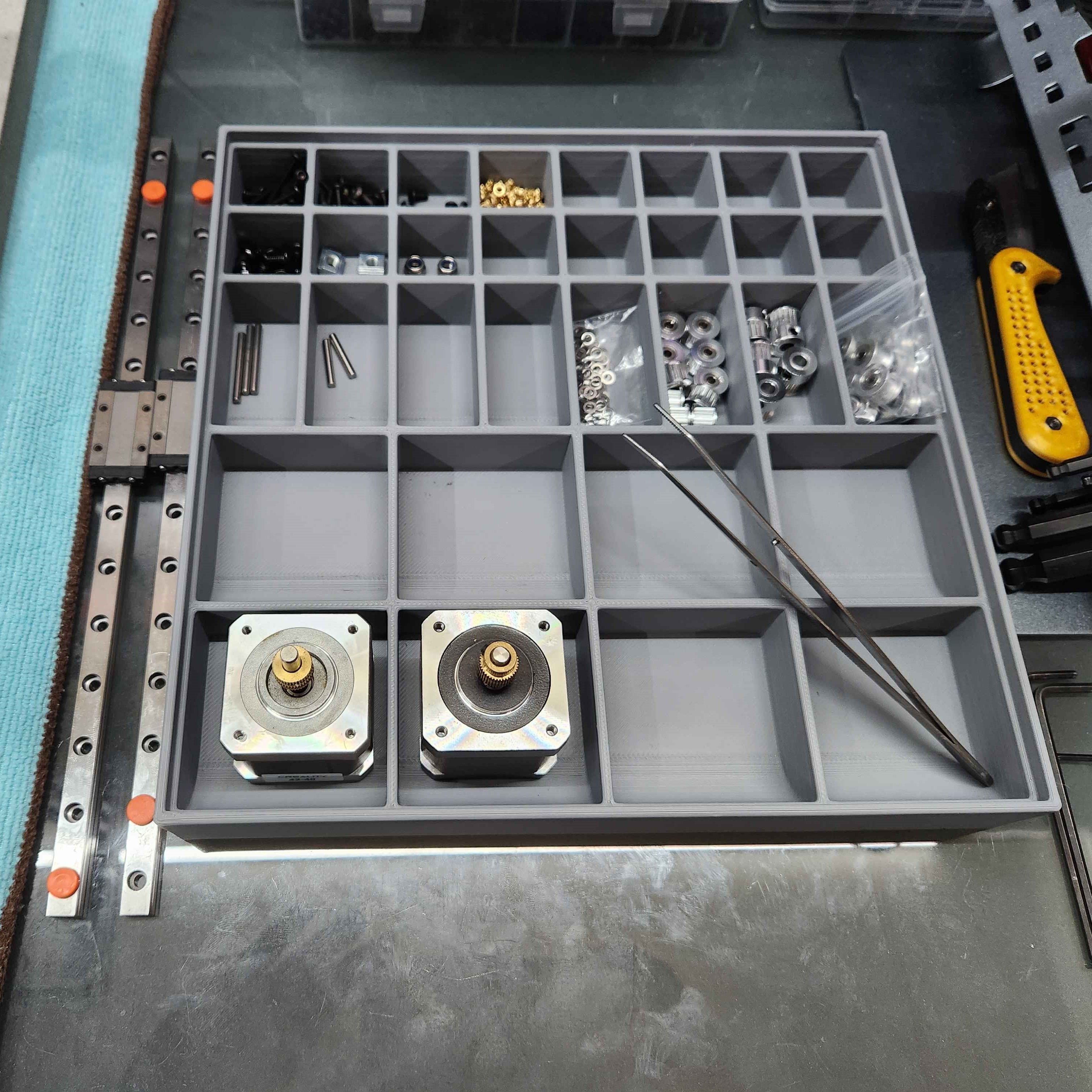 10 Inch Parts Tray - 3 Different Size Compartments
