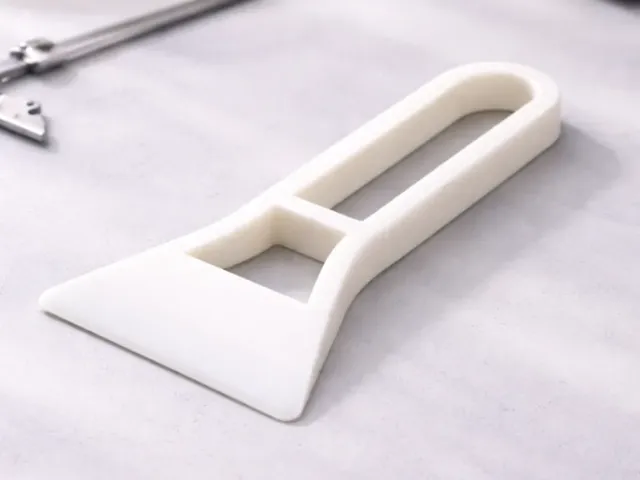 Light Weight Bed Scraper - 1.0
