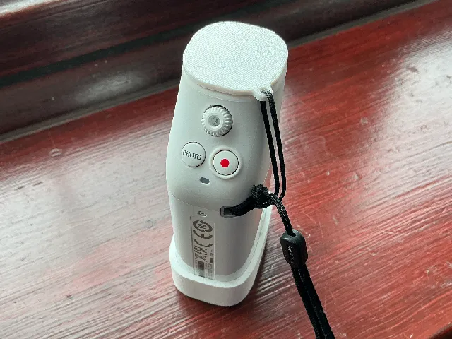 Canon PowerShot ZOOM - viewfinder cap