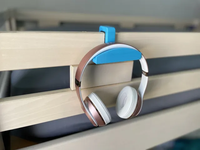Bunk Bed Headphone Holder