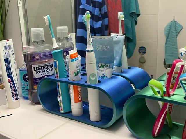 toothbrush holder - Zahnbürstenhalter