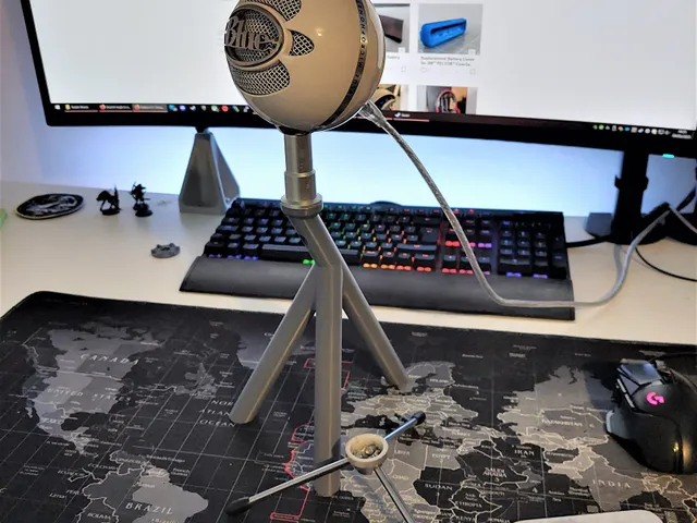 Blue Snowball Microphone Desktop Stand Tall Extension