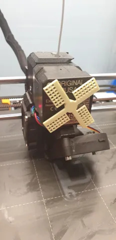 Windmill extruder indicator - increased size and battery attachment point