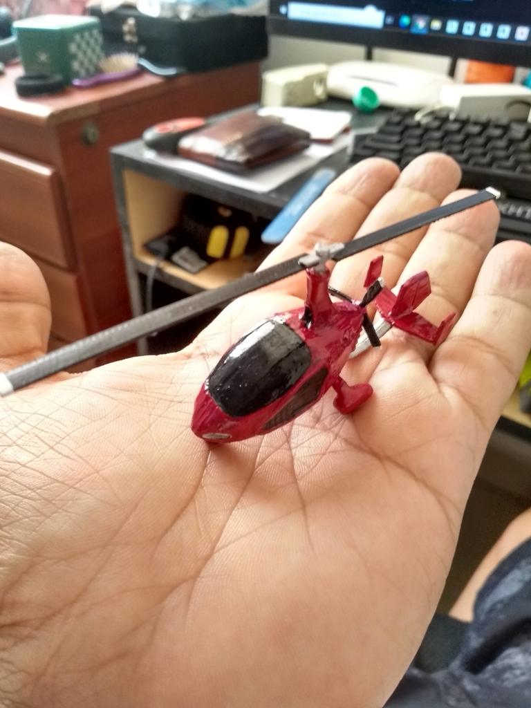 autogyro cavalon 915 is  scale 1/72