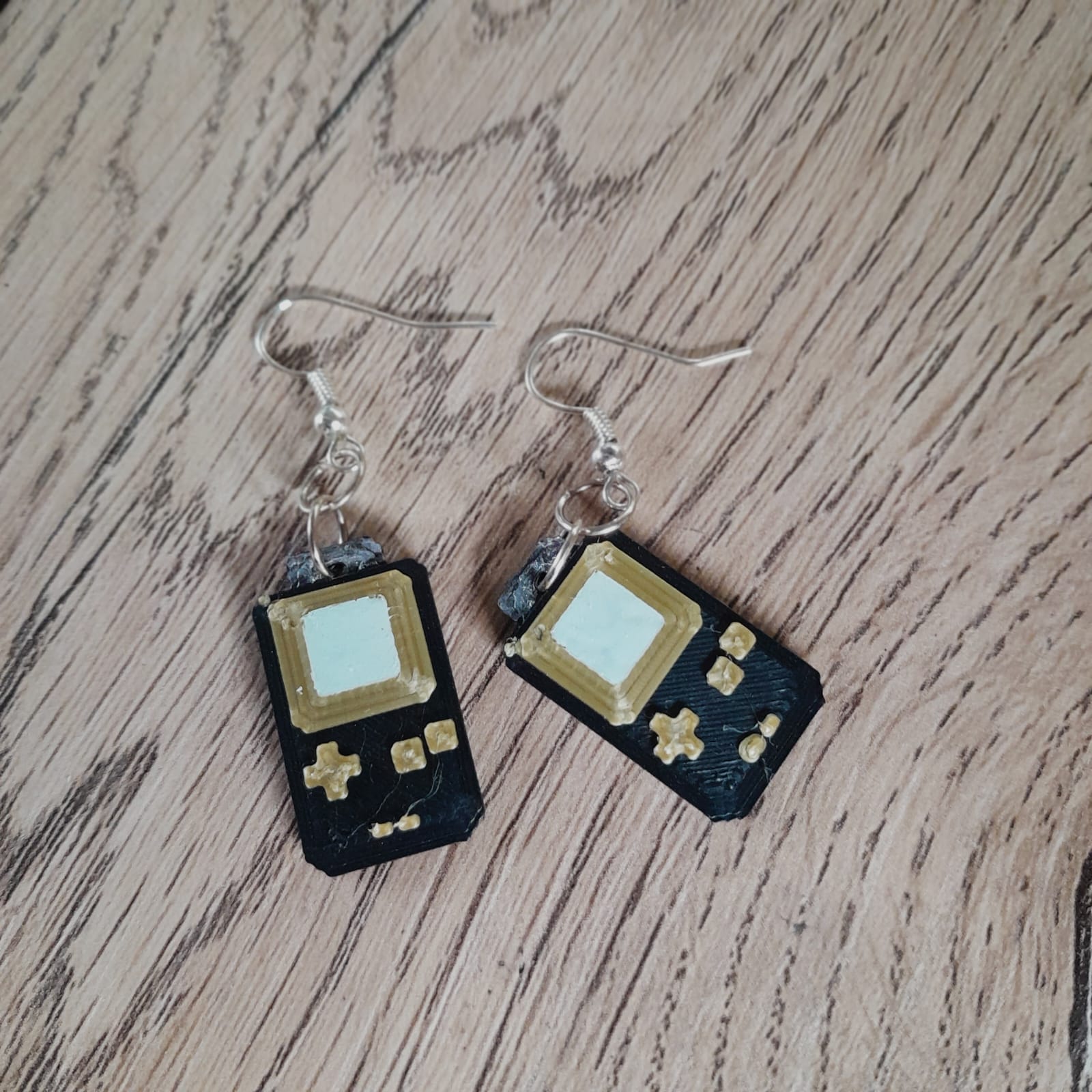Retro Gameboy Pixel Earrings/Keychain