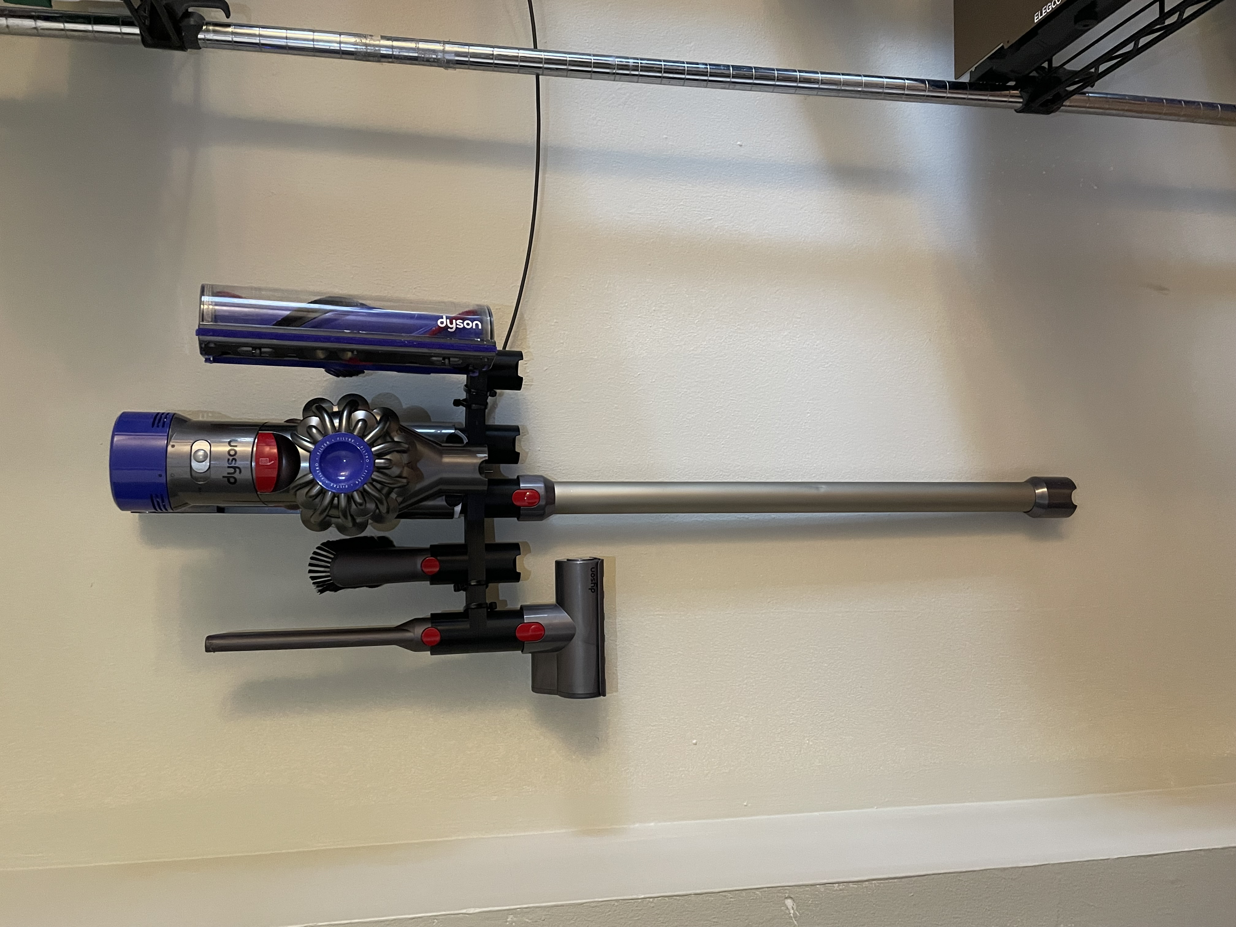 Dyson V8 Accessory Holder