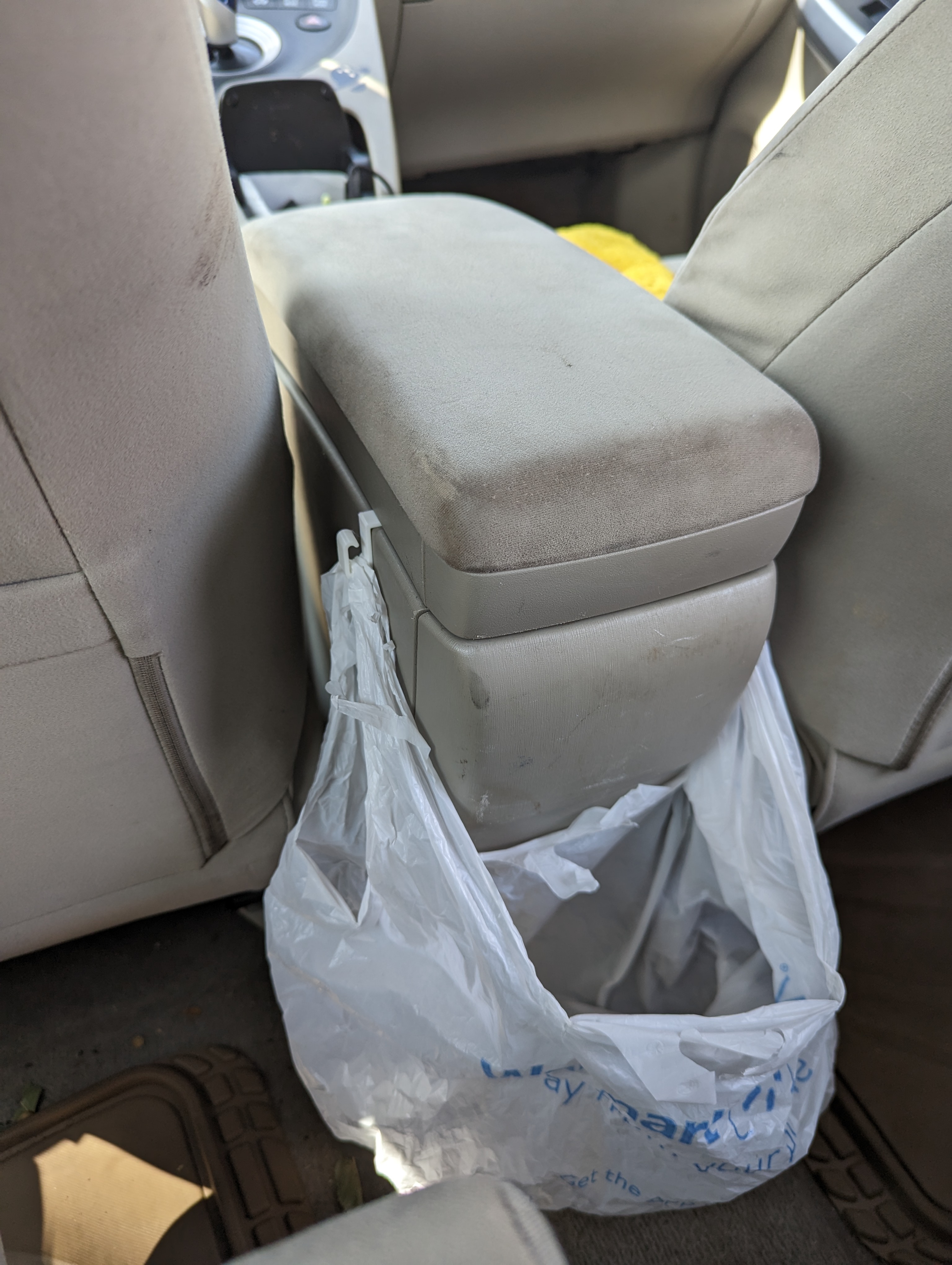 Prius Gen 3 Car Trashcan Bag Clip/hook for Center Console