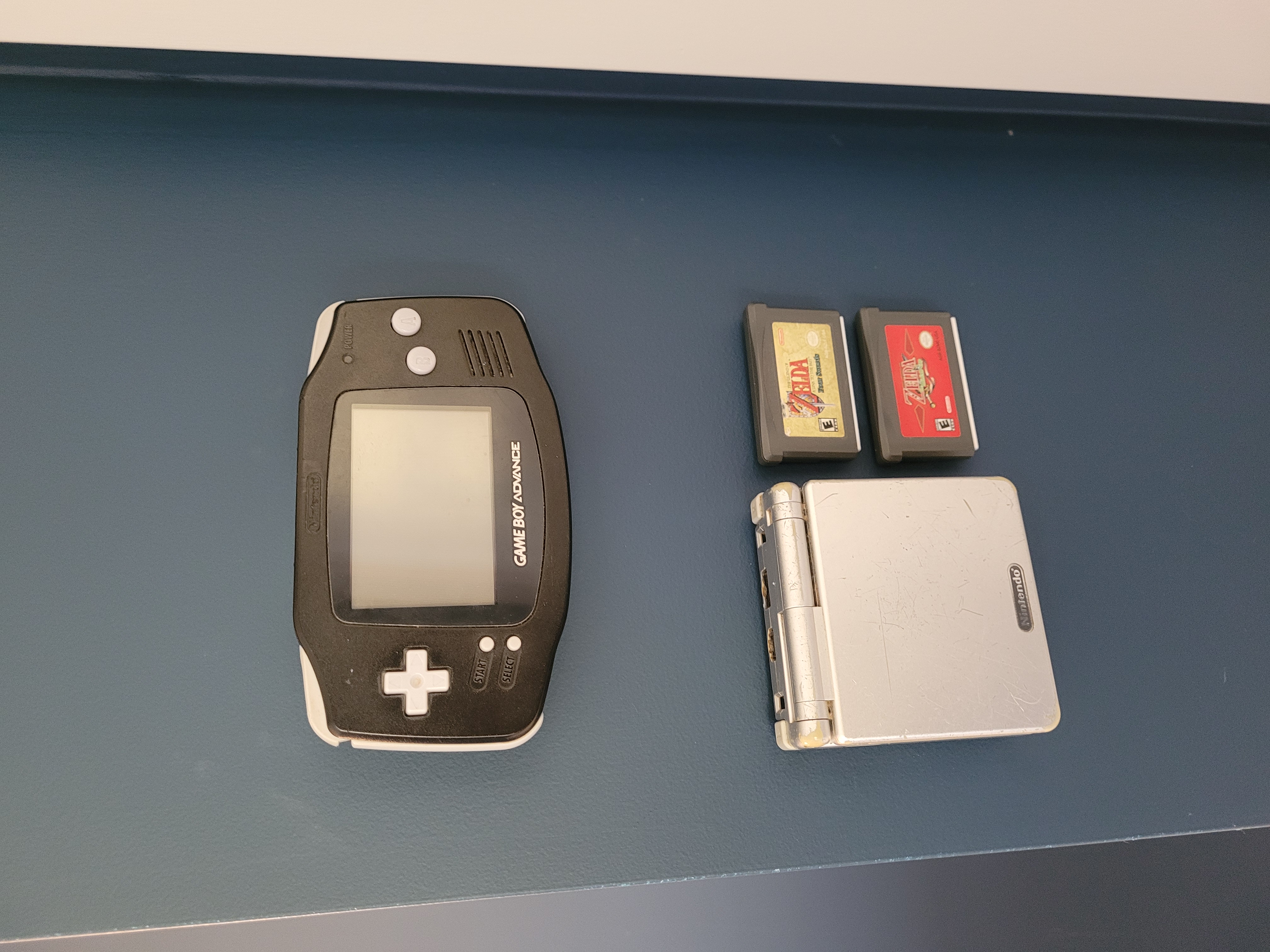 Gameboy Advance Wallmount Display