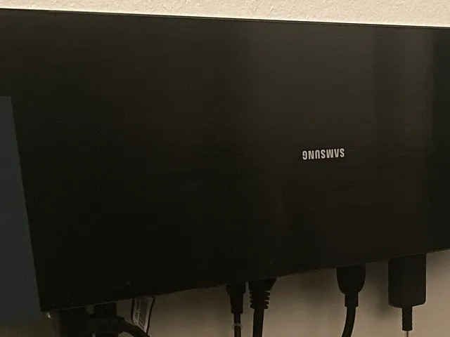 Samsung One Connect Wall Mount