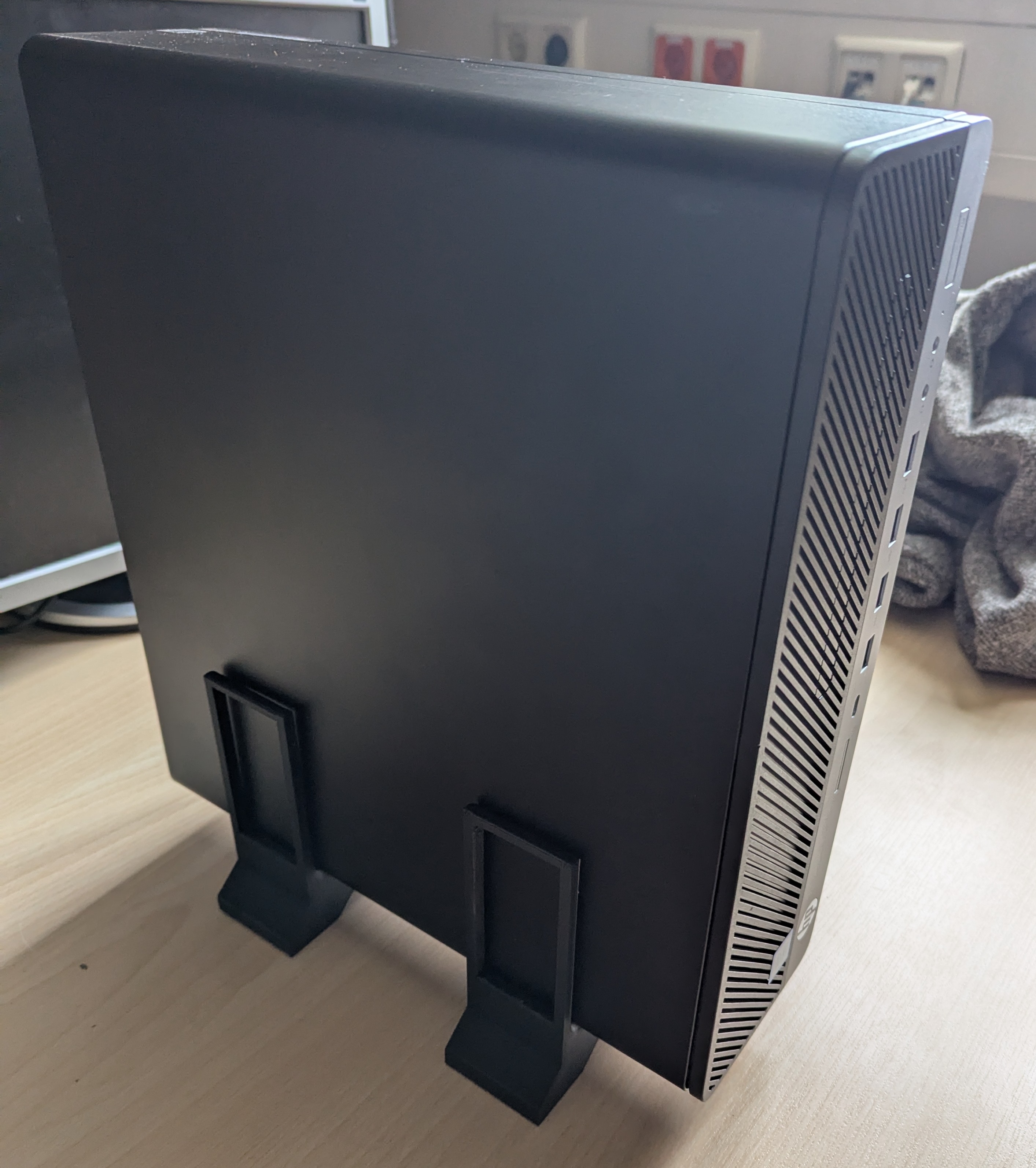 HP EliteDesk 800 G4 SFF Vertical Stand