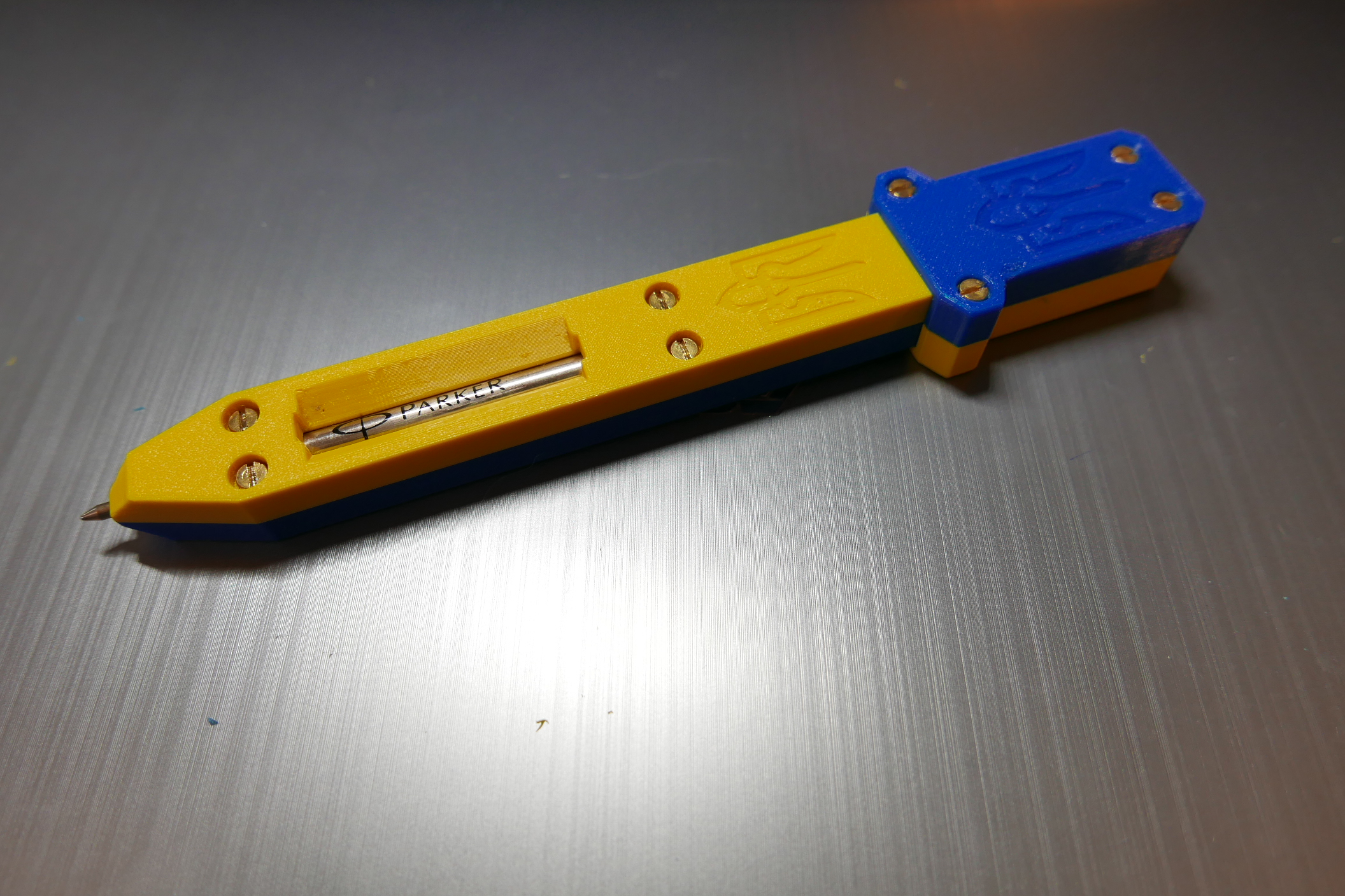 Ukrainian  army pen - sword Slava Ukraini, tryzub, Glory to Ukraine, trident, with a secret box, for the Parker bulk cartrige