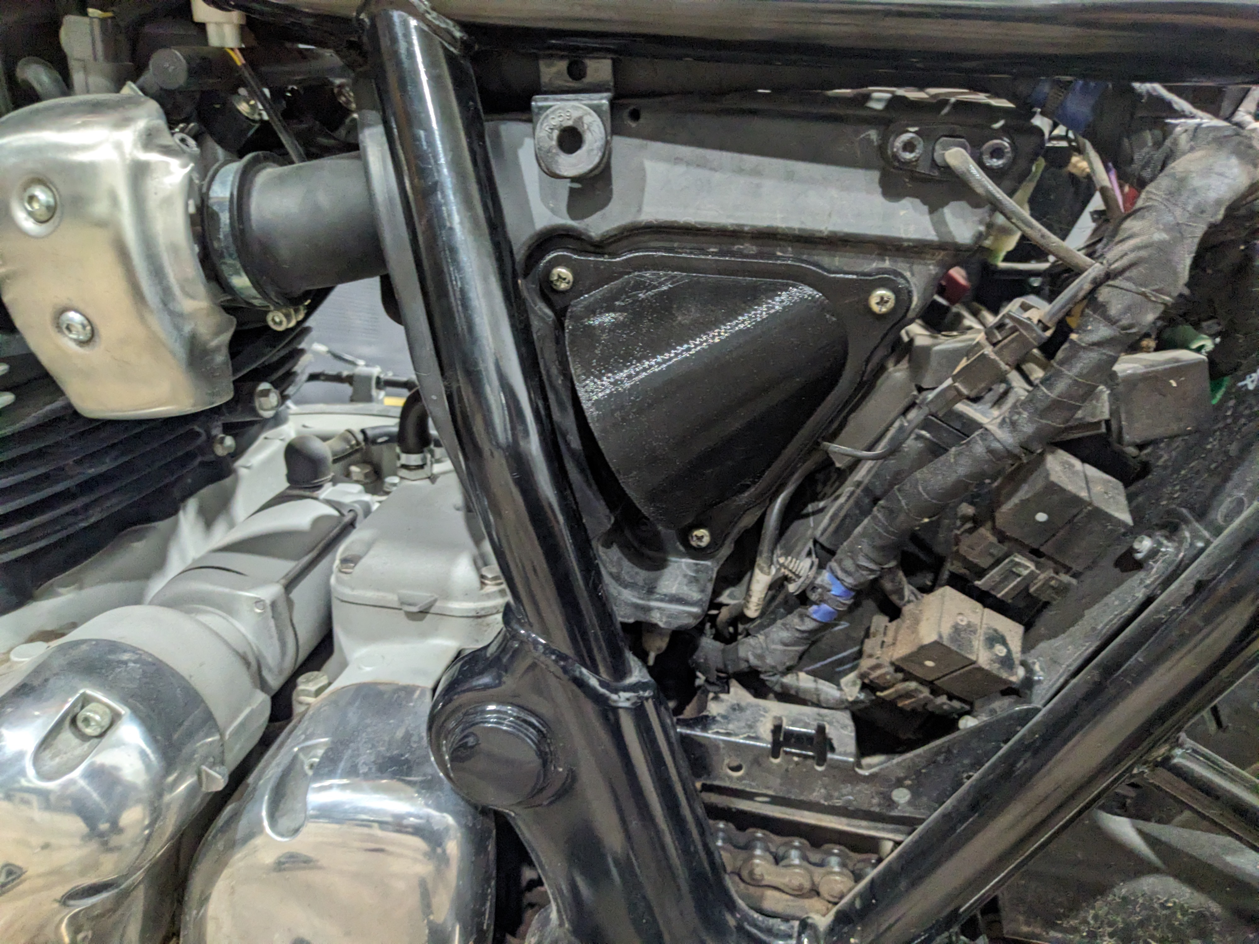Air filter cover for Royal Enfield 650