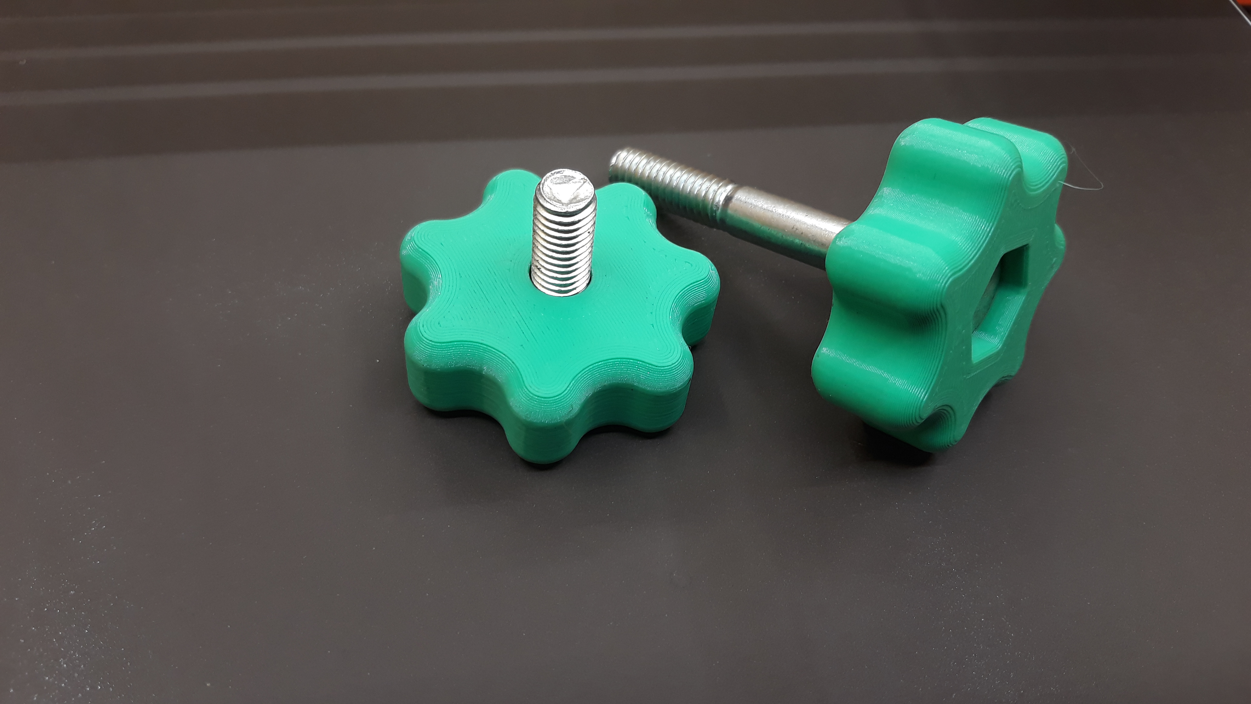 Screw knob M8