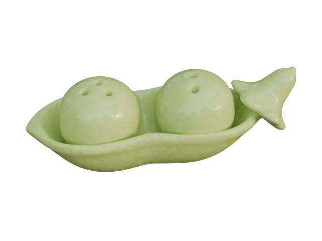 Pea and Pod Salt Shaker