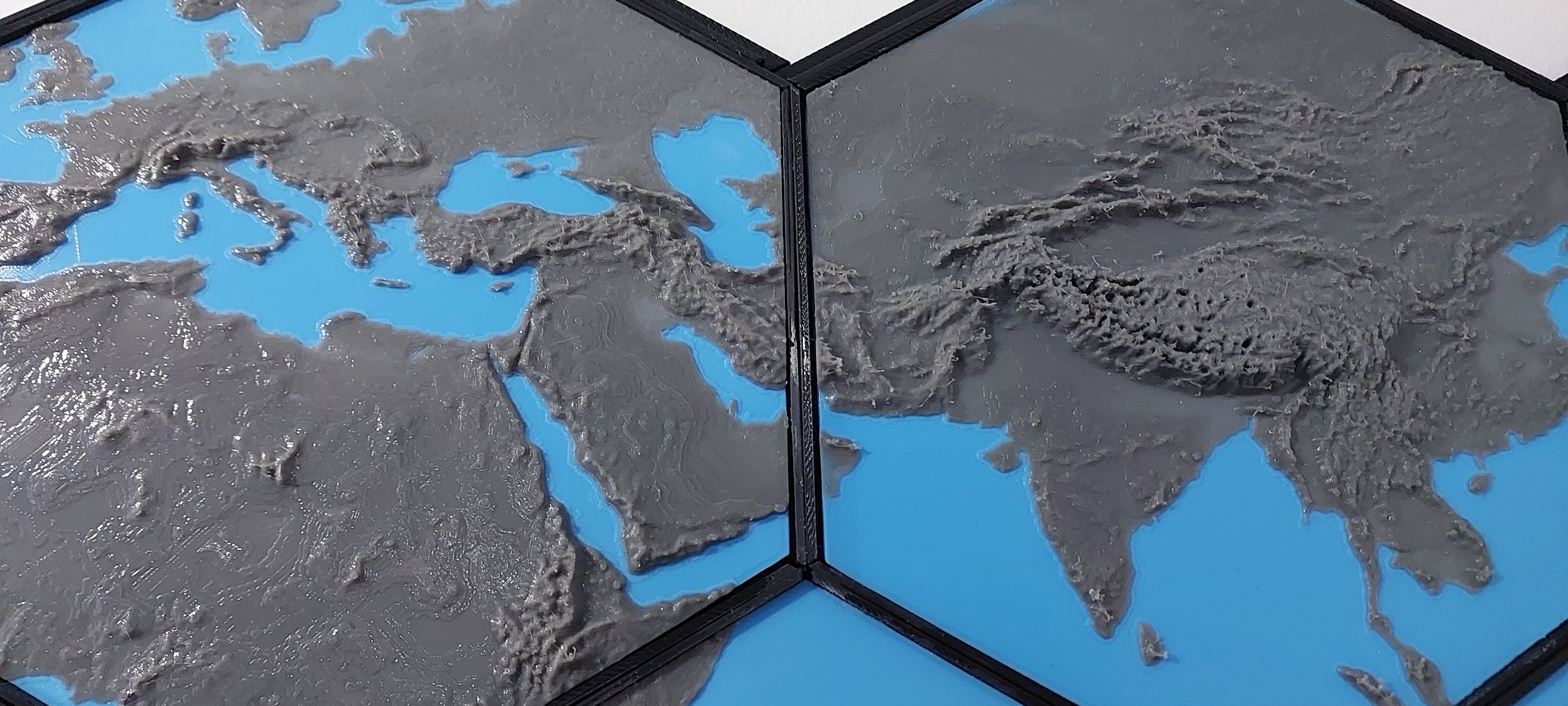 Hexagon topographic world map by KipiKipod | Download free STL model ...