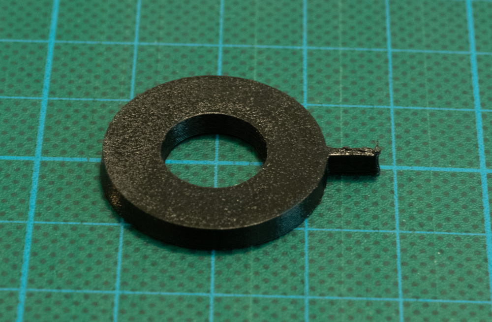 parametric-gasket-ring-or-washer-with-a-blob-trap-by-sbuerger