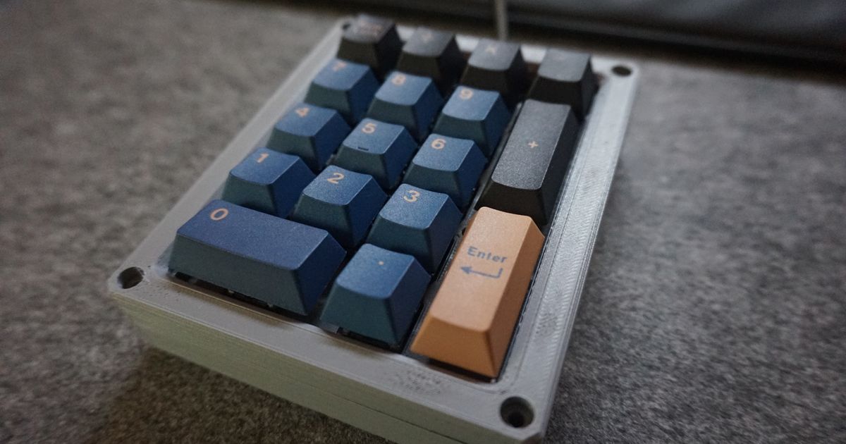 DIY hardwired Numpad with Seeeduino XIAO by Lorenz H Download free