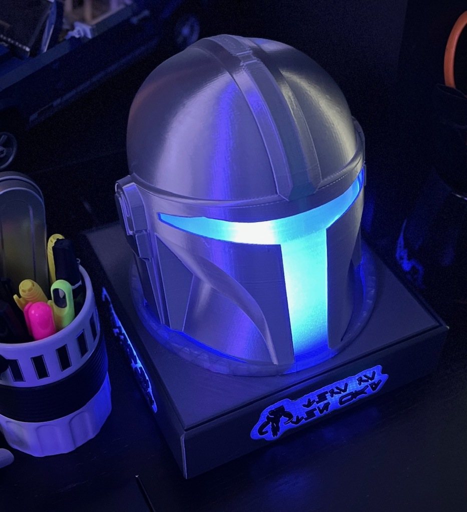 Mandalorian Helmet Display Stand by maandren Download free STL model