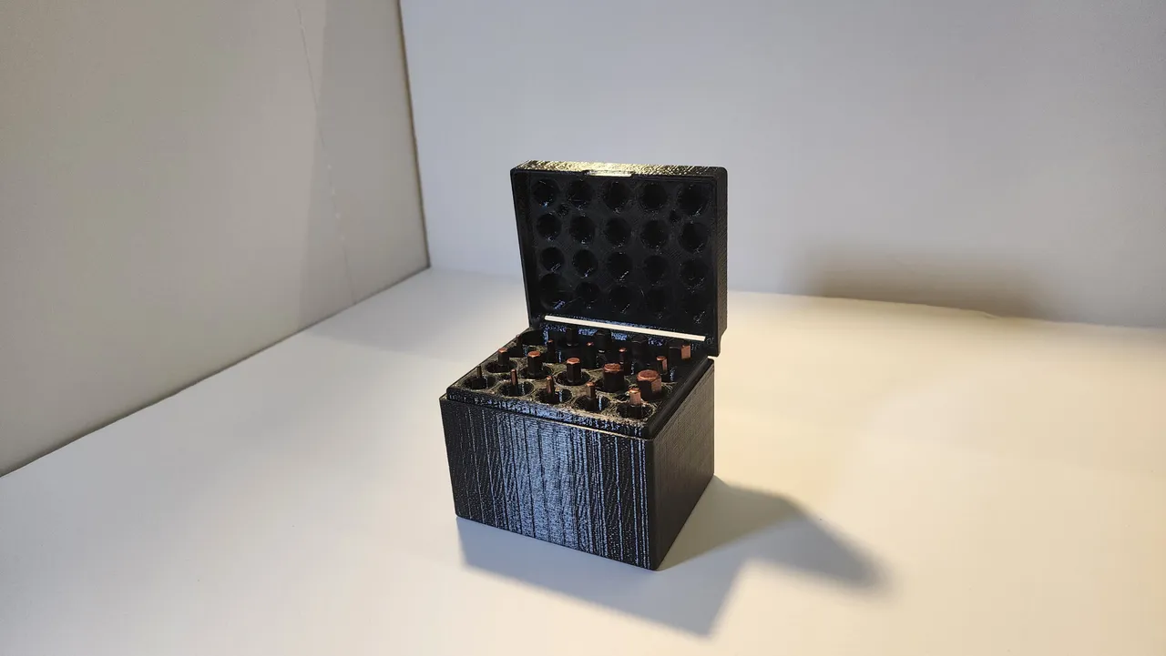 Metric/SAE Hex Bits Case by Lurch68b | Download free STL model ...