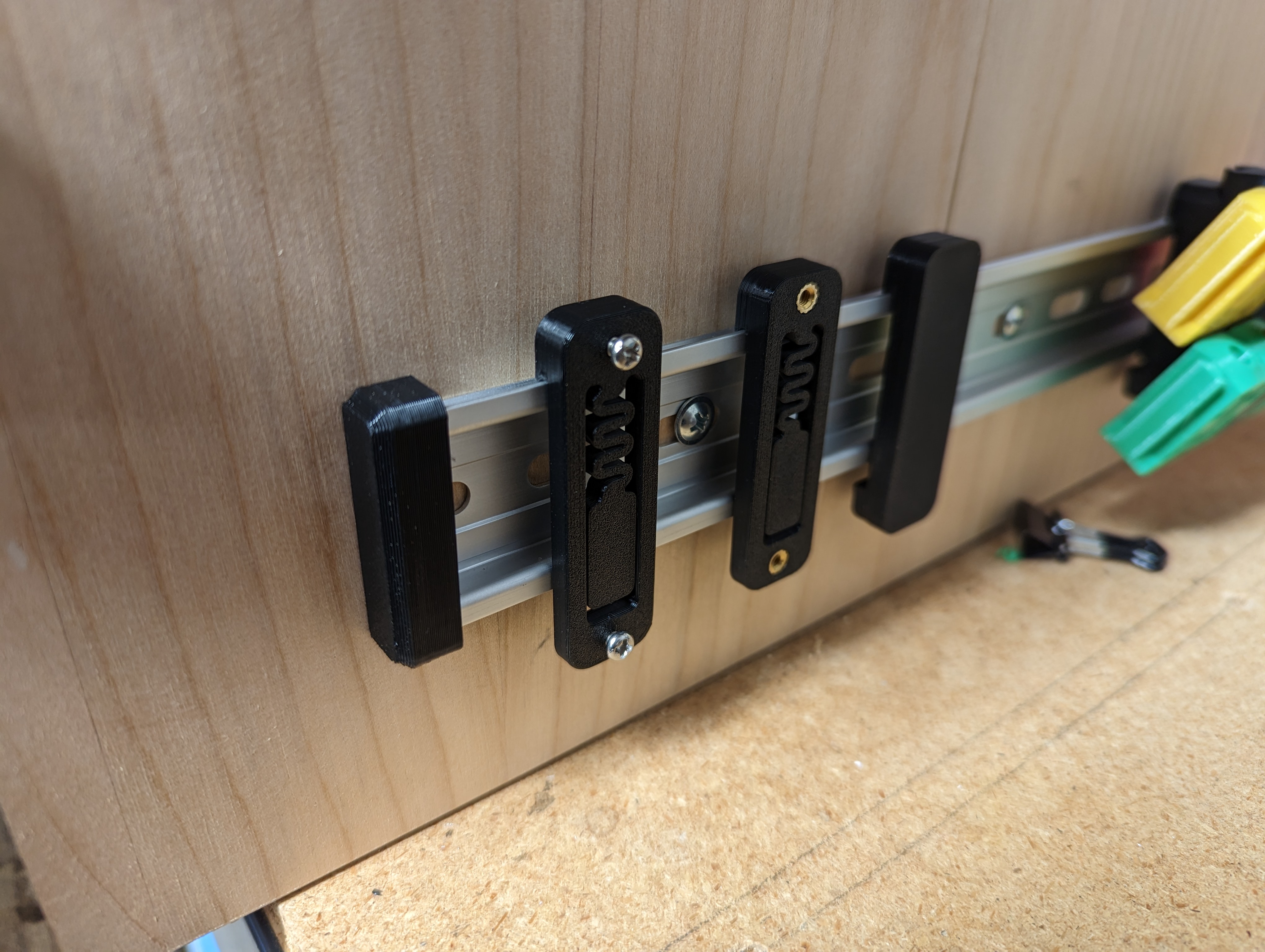 DIN Rail Bracket Redux