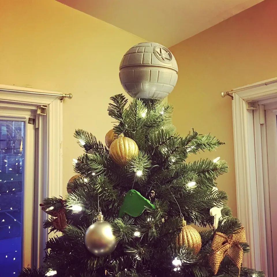 Death Star Topper by Itzafezookie | Download free STL |