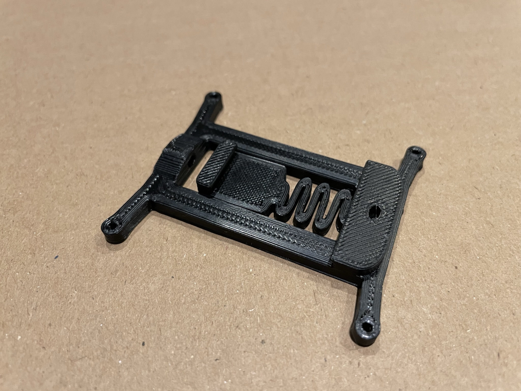 Miniatura 2 do modelo 3D Raspberry Pi DIN rail mount