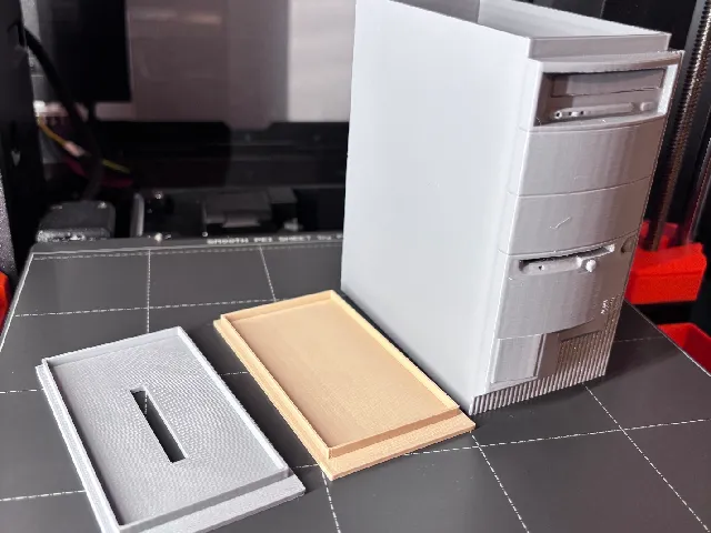 Remix Retro PC Case Pencil Holder