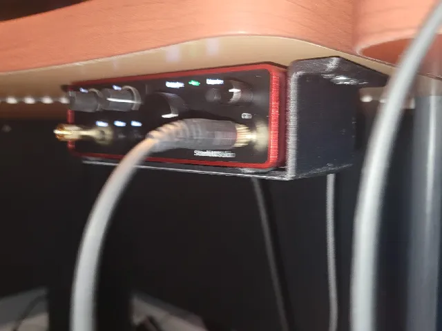 Focusrite Scarlett Solo Underdesk Mount