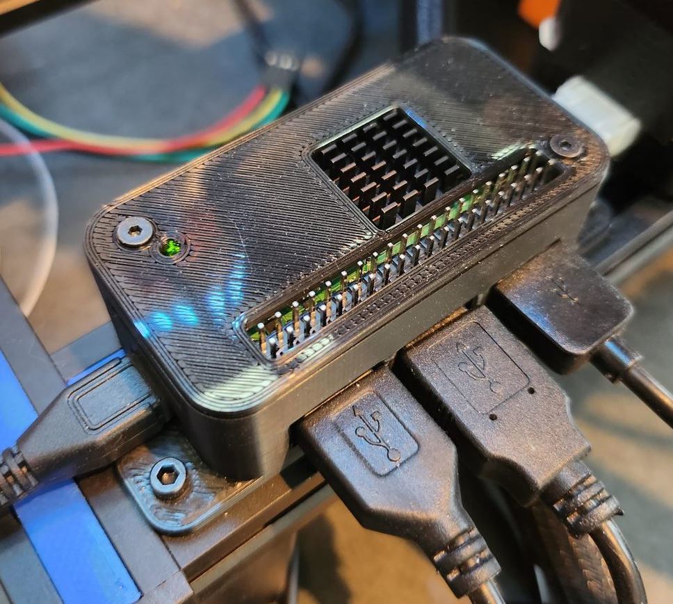 Raspberry Pi Zero Case (Optional USB Hat) by dapostol73 | Download free ...