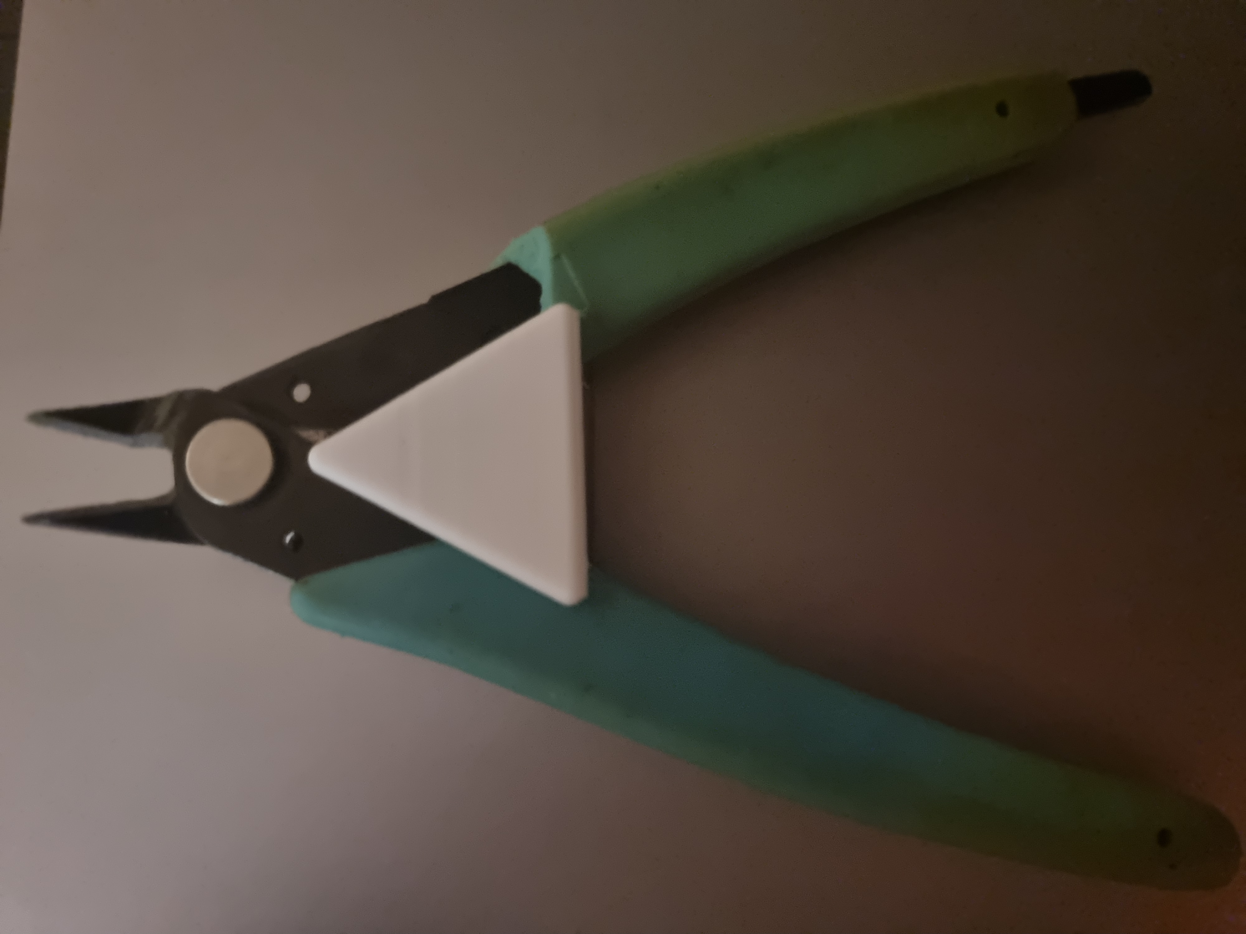 Snips Holder