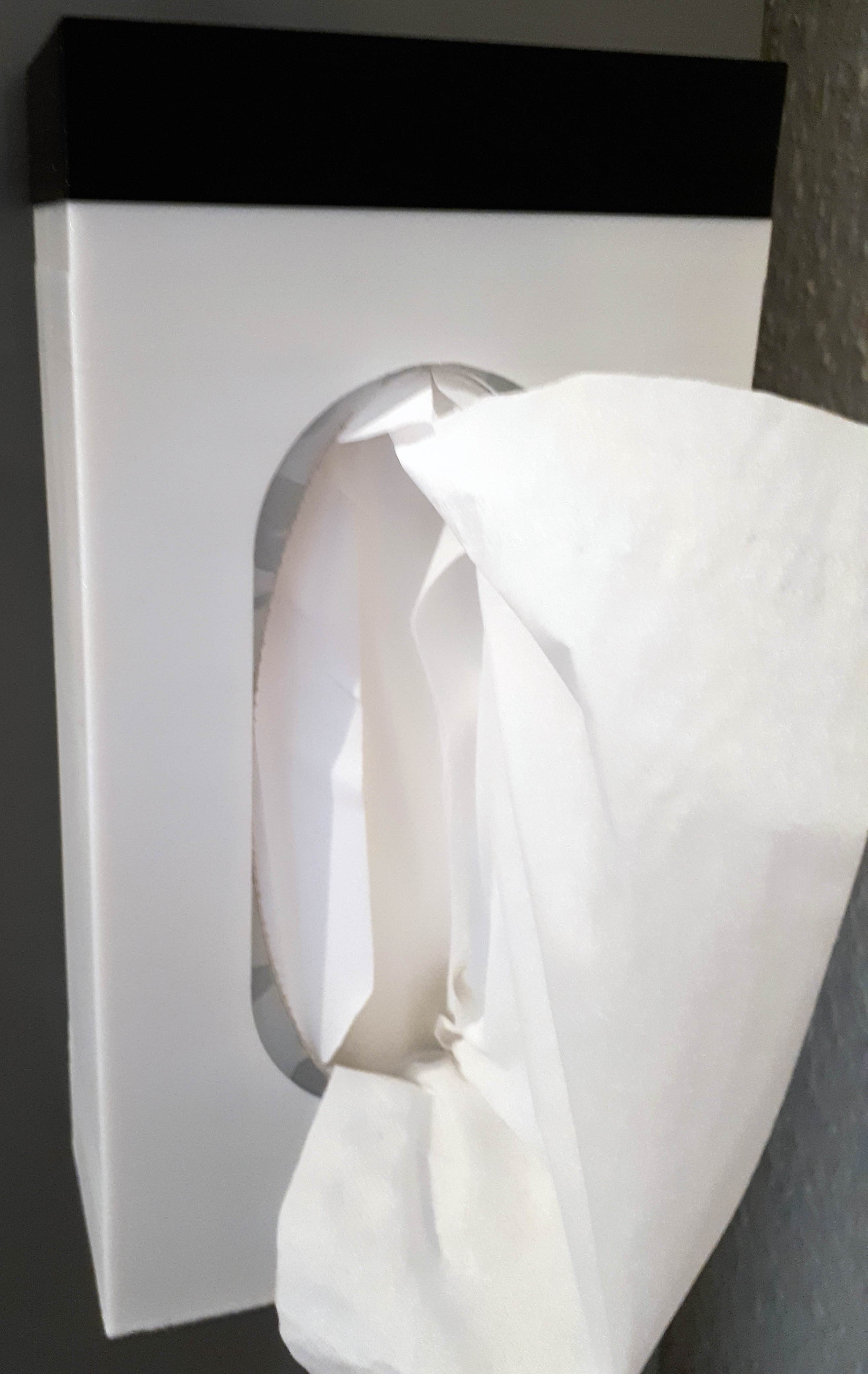 Tissue Box Holder by dstarke Download free STL model